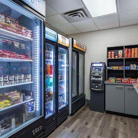 Comfort Inn & Suites Grand Blanc-Flint Екстериор снимка