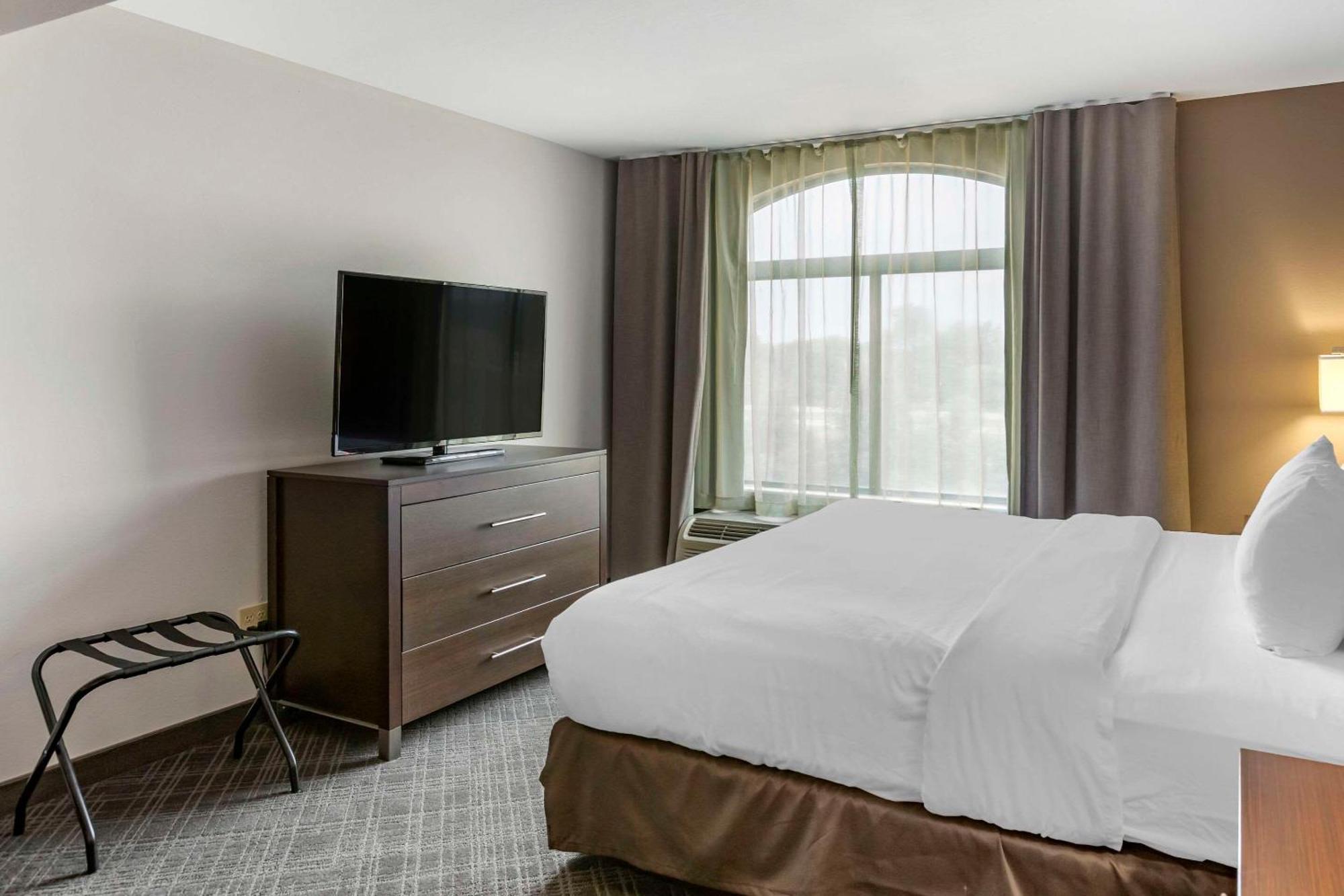 Comfort Inn & Suites Grand Blanc-Flint Екстериор снимка
